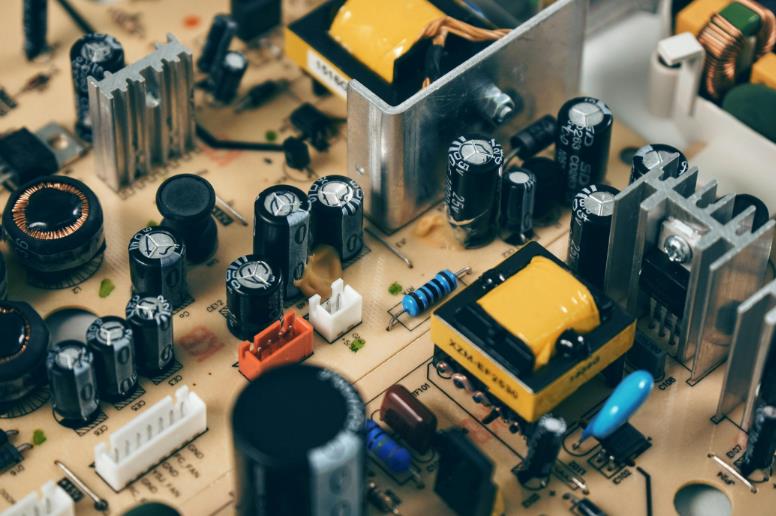 How to strengthen China's capacitor industry